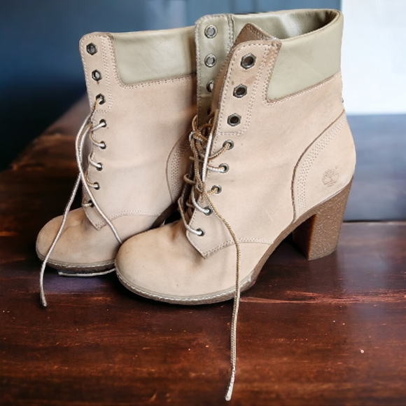 Women's Timberland Heels - Picture 1 of 7